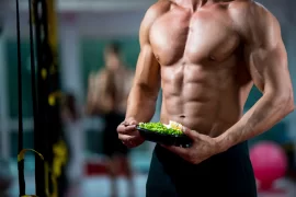 Nutrition and supplementation in a pre-competition diet - "shaping phase"