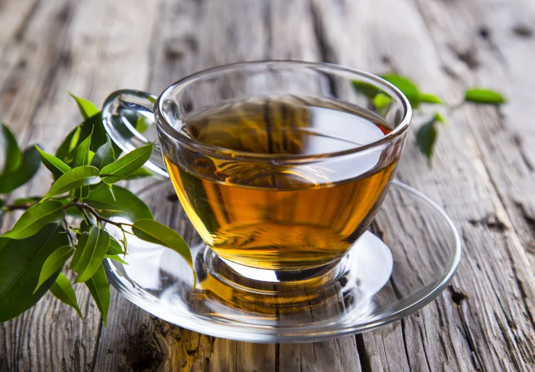 Zdravý zelený čaj: Ako ho efektívne zapojiť do tréningovej výživy?