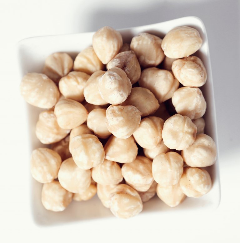 Připlatit se vyplatí: proč pravidelně konzumovat makadamové ořechy?