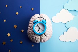 Melatonin na spaní: Jaké jsou benefity a rizika užívání spánkového hormonu?